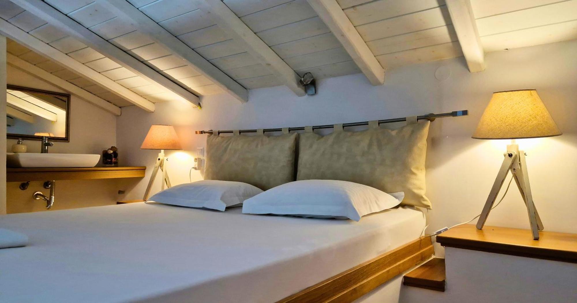 Villas On The Rock 아피소스 외부 사진